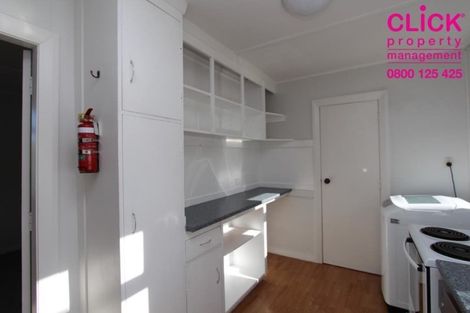 Photo of property in 50 Adderley Terrace, Ravensbourne, Dunedin, 9022