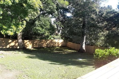 Photo of property in 40 Tiri Tiri Road, Birkdale, Auckland, 0626