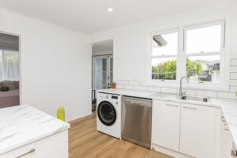 Photo of property in 19 Norman Road, Te Hapara, Gisborne, 4010