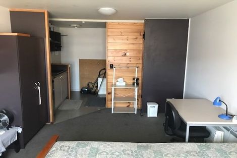 Photo of property in Martin Square Apartments, 412/20 Martin Square, Te Aro, Wellington, 6011