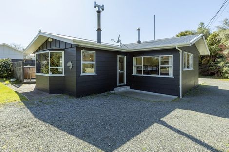 Photo of property in 39 Te Herekiekie Street, Turangi, 3334