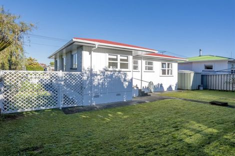 Photo of property in 36 York Street, Levin, 5510
