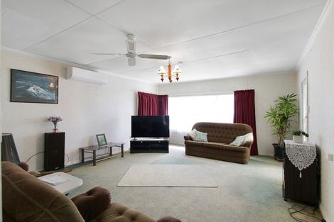 Photo of property in 16 Seabury Avenue, Foxton Beach, Foxton, 4815