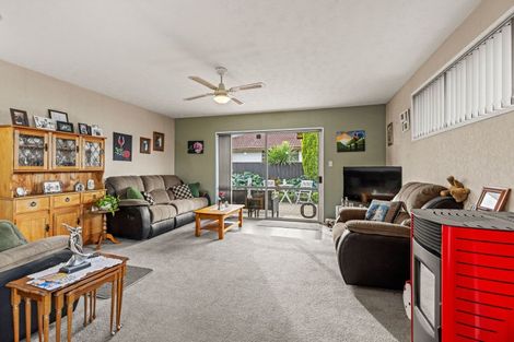 Photo of property in 120e Percival Street, Rangiora, 7400