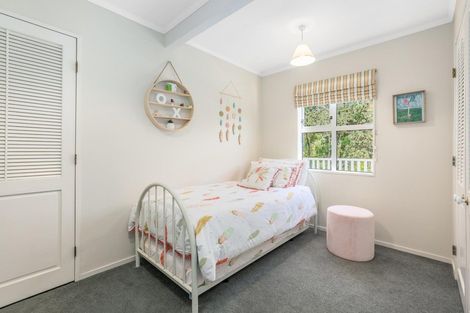 Photo of property in 15 Bosun Terrace, Whitby, Porirua, 5024