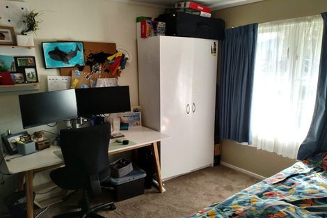 Photo of property in 17 California Drive, Totara Park, Upper Hutt, 5018