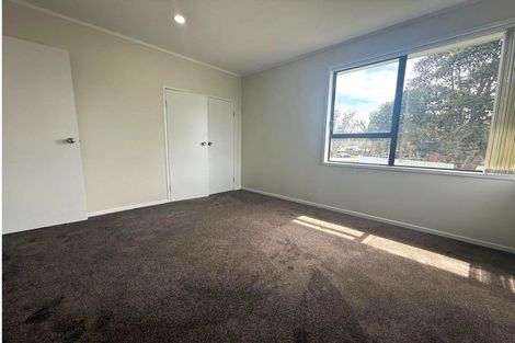 Photo of property in 1 Heathberry Close, Papatoetoe, Auckland, 2025
