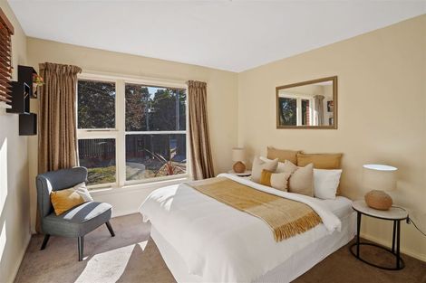 Photo of property in 18 Cranbrook Avenue, Burnside, Christchurch, 8053