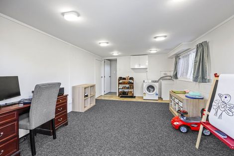 Photo of property in 2/25 Abercrombie Street, Howick, Auckland, 2014