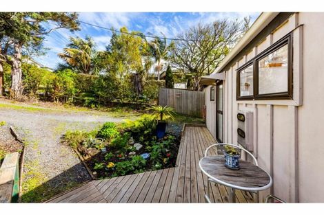 Photo of property in 5 Woodlands Avenue, Snells Beach, 0920