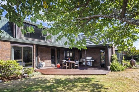 Photo of property in 271 Queenspark Drive, Parklands, Christchurch, 8083