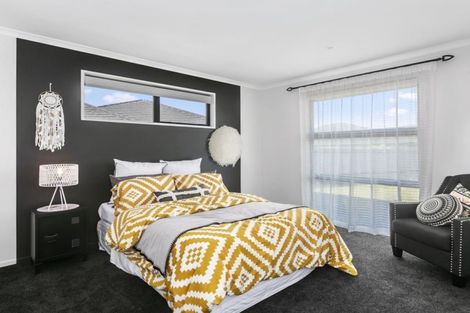 Photo of property in 17 Carrick Place, Mosgiel, 9024