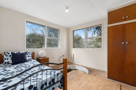 Photo of property in 45 Makiri Street, Helensville, 0800