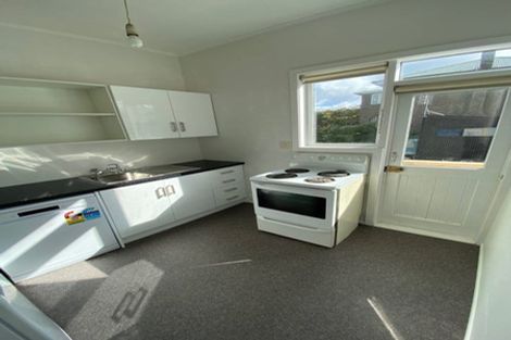 Photo of property in 11 Caroline Street, Mount Victoria, Wellington, 6011