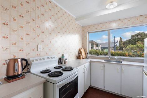 Photo of property in 1/20 Northcote Road, Takapuna, Auckland, 0622