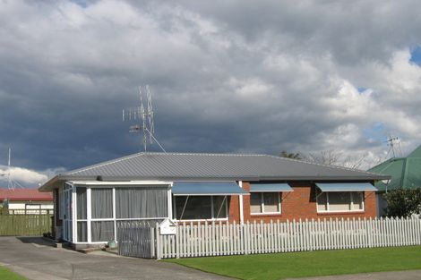 Photo of property in 18 Rimu Street, Gate Pa, Tauranga, 3112