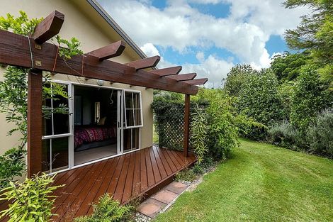 Photo of property in 396 Tukapa Street, Hurdon, New Plymouth, 4310