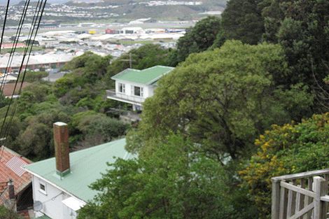 Photo of property in 87 Duncan Terrace, Kilbirnie, Wellington, 6022