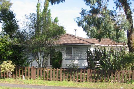 Photo of property in 8 Clyma Place, Massey, Auckland, 0614