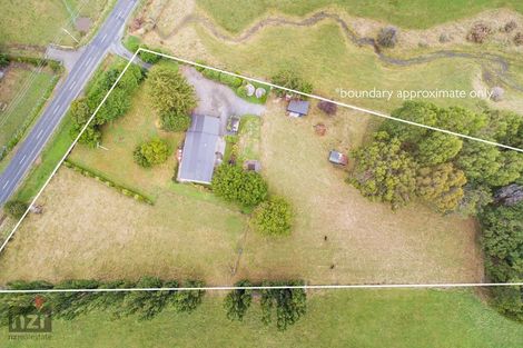 Photo of property in 741 Makino Road, Halcombe, Feilding, 4777