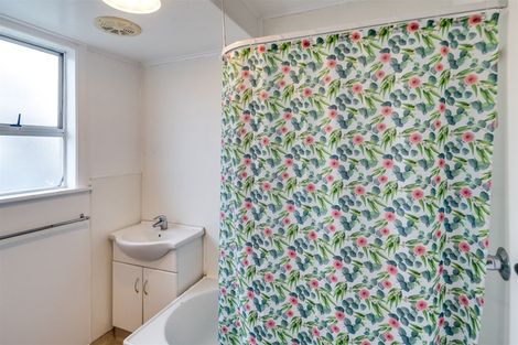 Photo of property in 30 Hislop Avenue, Onekawa, Napier, 4110