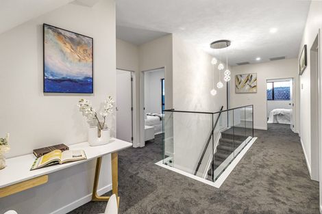 Photo of property in 12a Range View Road, Mount Albert, Auckland, 1025