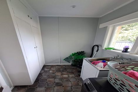 Photo of property in 6 Liston Crescent, Hillcrest, Hamilton, 3216