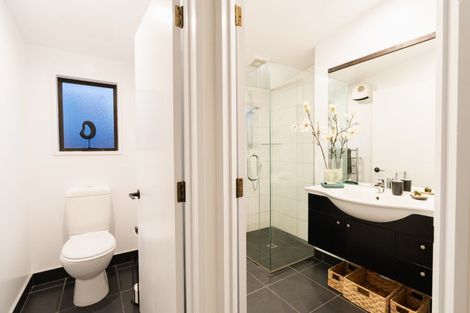 Photo of property in 362 Kaikorai Valley Road, Bradford, Dunedin, 9011