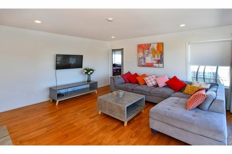 Photo of property in 40 Orion Street, Papakura, 2110