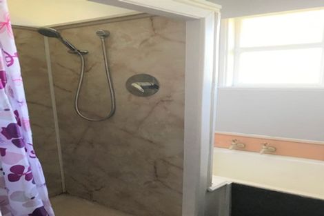 Photo of property in 63 Paul Crescent, Fairfield, Hamilton, 3214