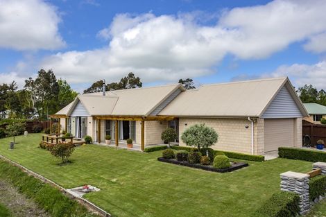 Photo of property in 2 Stonebridge Lane, Oxford, 7430