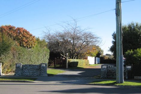 Photo of property in 23 Kinnaird Place, Hillmorton, Christchurch, 8025