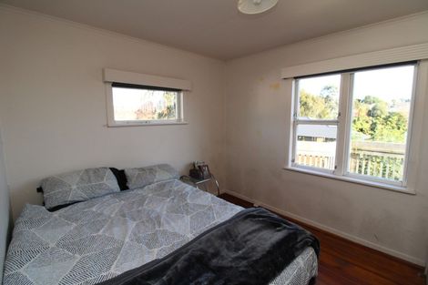 Photo of property in 130 Brooklands Road, Brooklands, New Plymouth, 4310