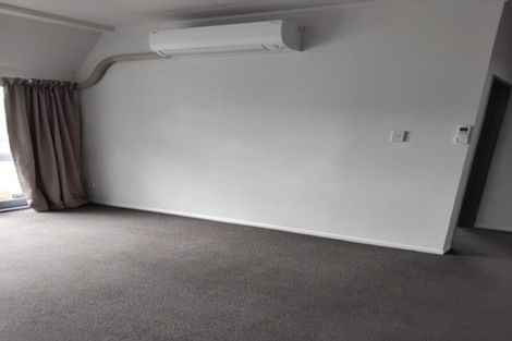 Photo of property in 168a Riddiford Street, Newtown, Wellington, 6021