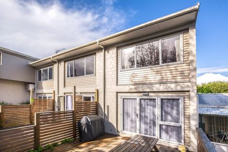 Photo of property in 5/14 Waipa Street, Birkenhead, Auckland, 0626