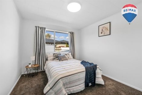 Photo of property in 1/21 Denver Grove, Totara Park, Upper Hutt, 5018