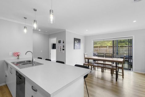 Photo of property in 6 Te Ara O Roimata, Wainuiomata, Lower Hutt, 5014