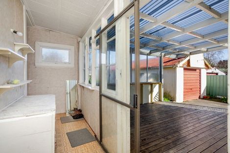 Photo of property in 36 Mcphee Street, Dannevirke, 4930