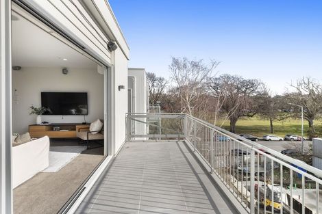 Photo of property in Braemar Apartments, 6/2 Cranmer Square, Christchurch Central, Christchurch, 8013