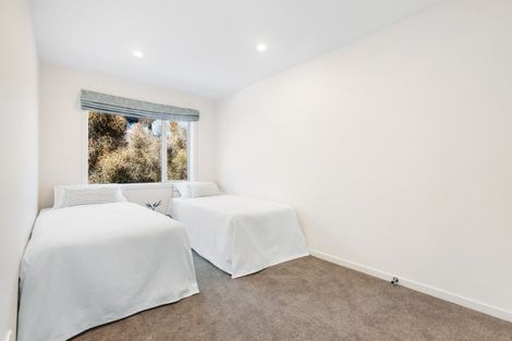 Photo of property in 2 Island View Place, Wanaka, 9305