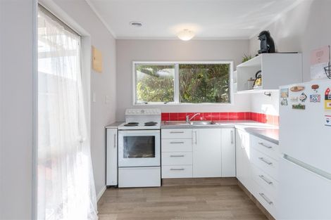Photo of property in 2/7 Rimu Street, Toi Toi, Nelson, 7010
