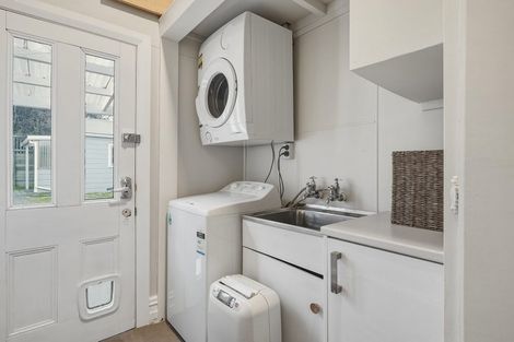 Photo of property in 42 Gladstone Road, North East Valley, Dunedin, 9010
