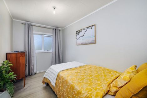 Photo of property in 43 Awatere Street, Clover Park, Auckland, 2023