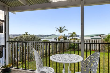 Photo of property in 447 Mahurangi East Road, Snells Beach, 0920