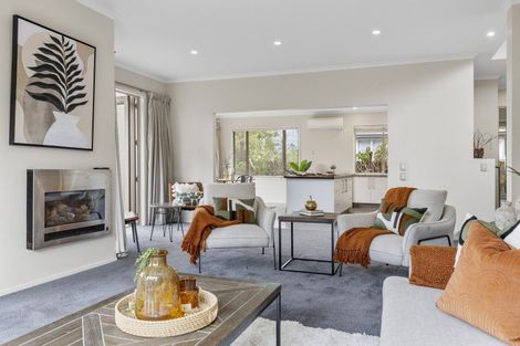 Photo of property in 2/745 Acacia Bay Road, Acacia Bay, Taupo, 3330