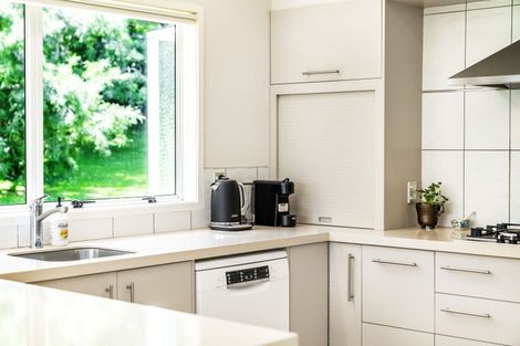 Photo of property in 286 Muriwai Valley Road, Muriwai, Waimauku, 0881