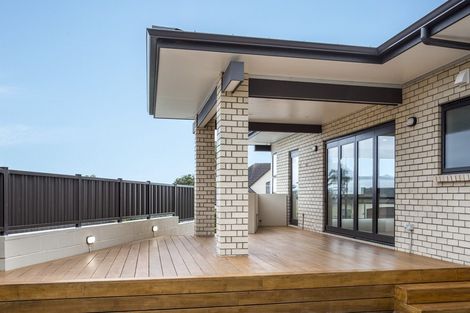 Photo of property in 9 Eynsham Court, Dannemora, Auckland, 2016