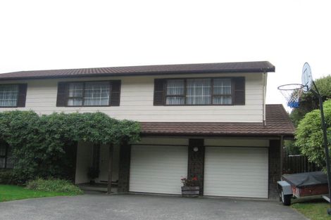 Photo of property in 4 Duval Grove, Tawa, Wellington, 5028