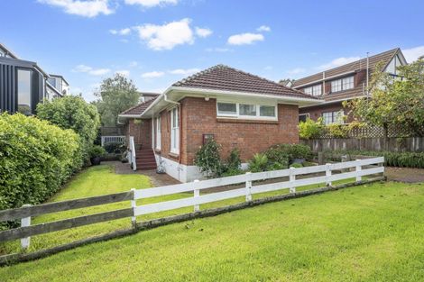 Photo of property in 2b Kaimata Street, Saint Heliers, Auckland, 1071