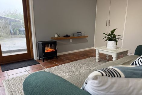 Photo of property in 99 Livingston Road, Brightwater, 7091